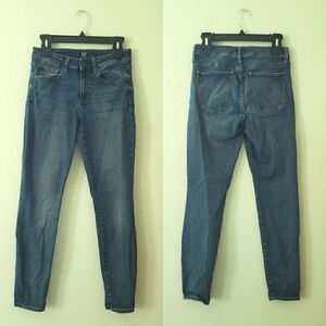 Gap Curvy True Skinny Jeans 28R